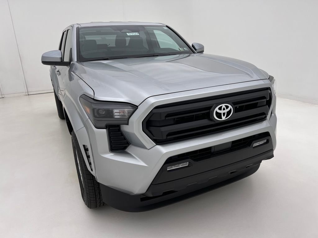 New 2025 Toyota Tacoma SR5 4X4 DOUBLE CAB