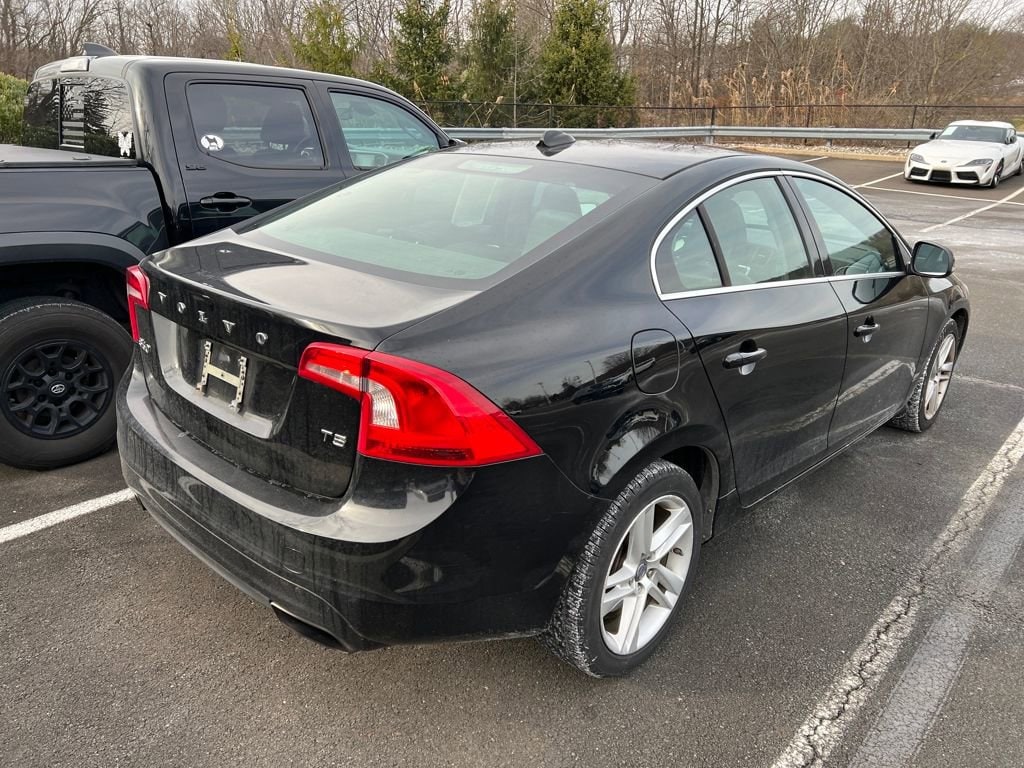 Used 2014 Volvo S60 T5 Sedan