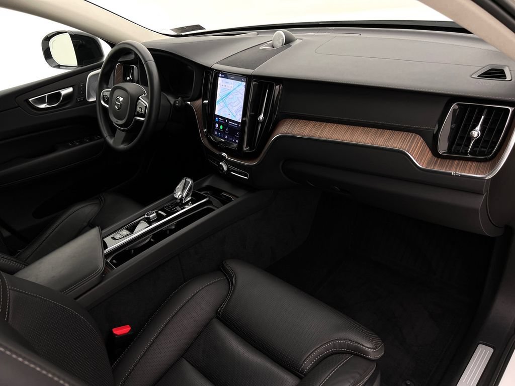 2023 Volvo XC60 Ultimate - Photo 13
