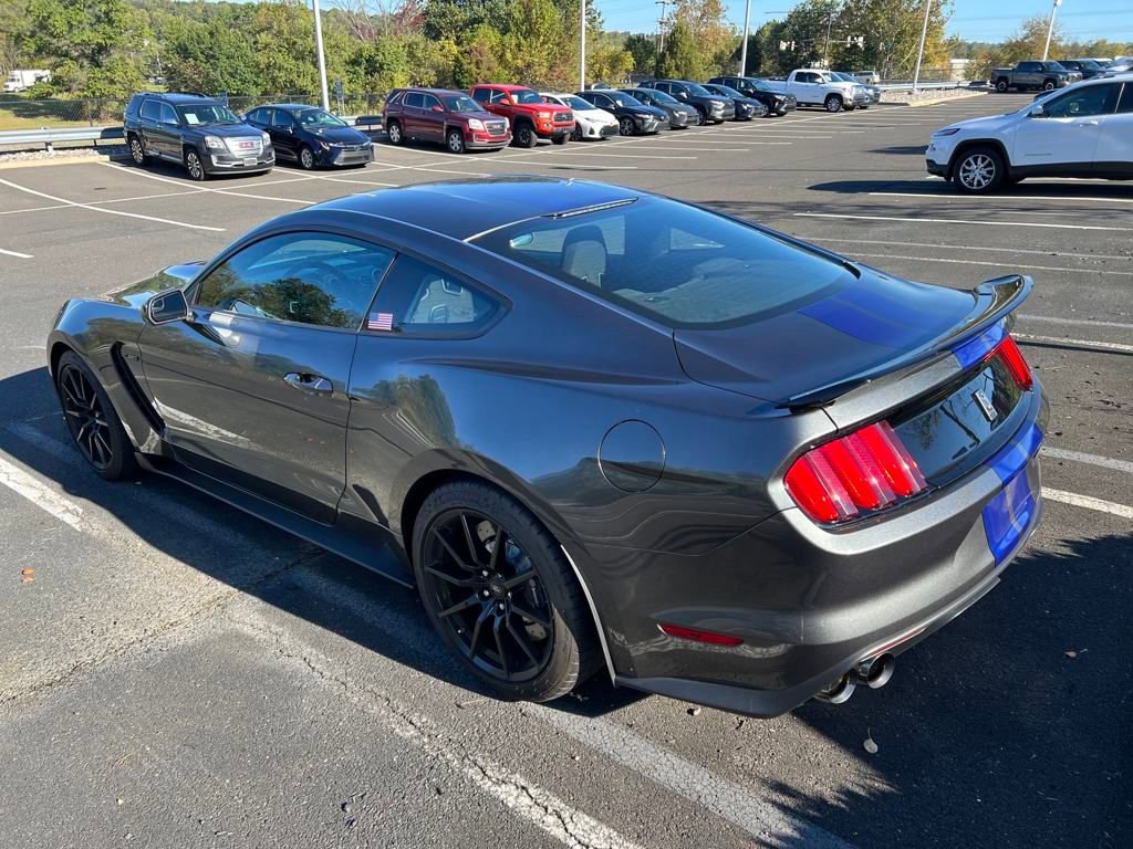 2016 Ford Mustang Shelby photo 4