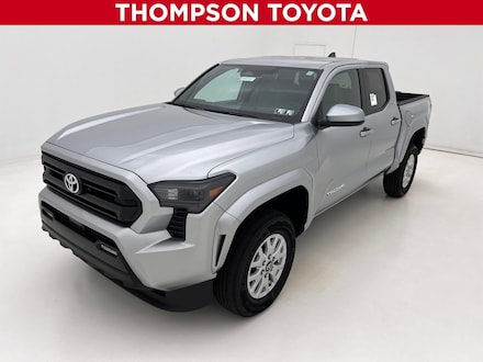 2025 Toyota Tacoma SR5 Double Cab 4X4 DOUBLE CAB
