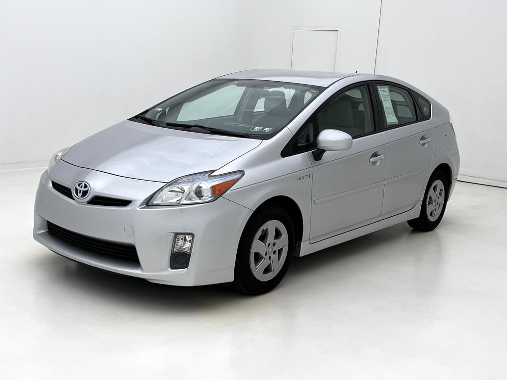 2011 Toyota Prius Two photo 4
