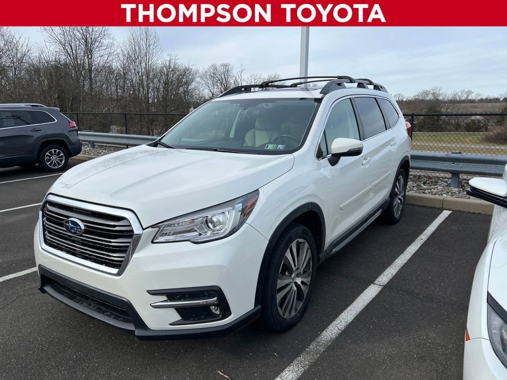2022 Subaru Ascent Limited's photo