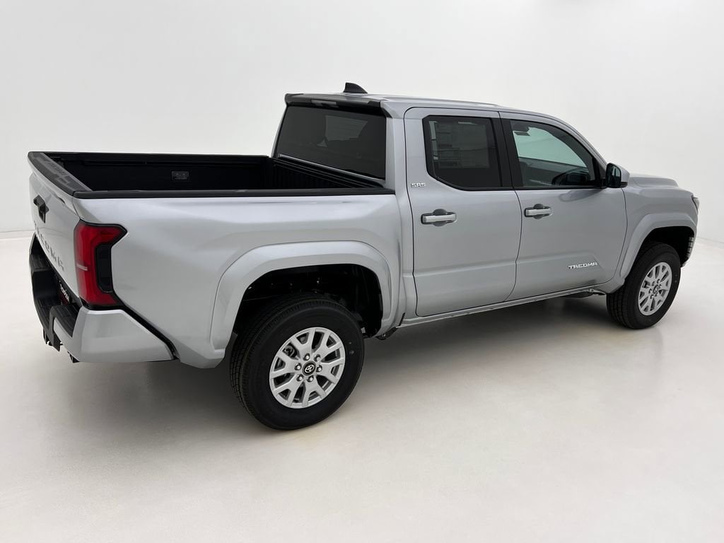 New 2026 Toyota Tacoma SR5 4X4 DOUBLE CAB