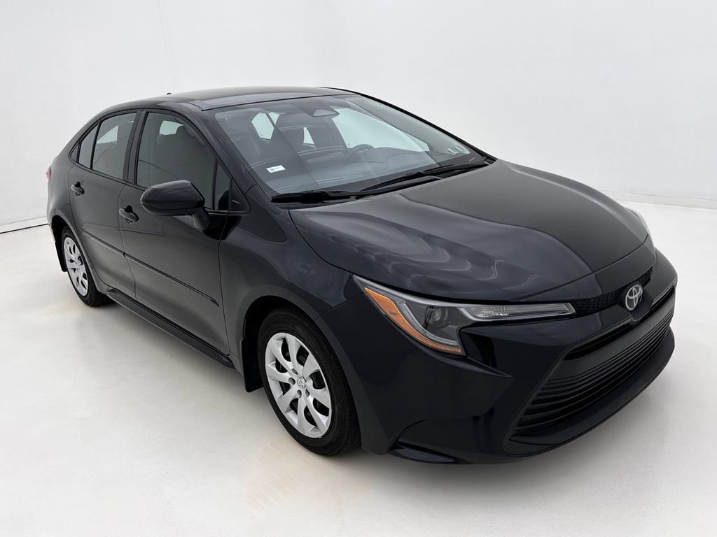 Certified 2025 Toyota Corolla LE Sedan