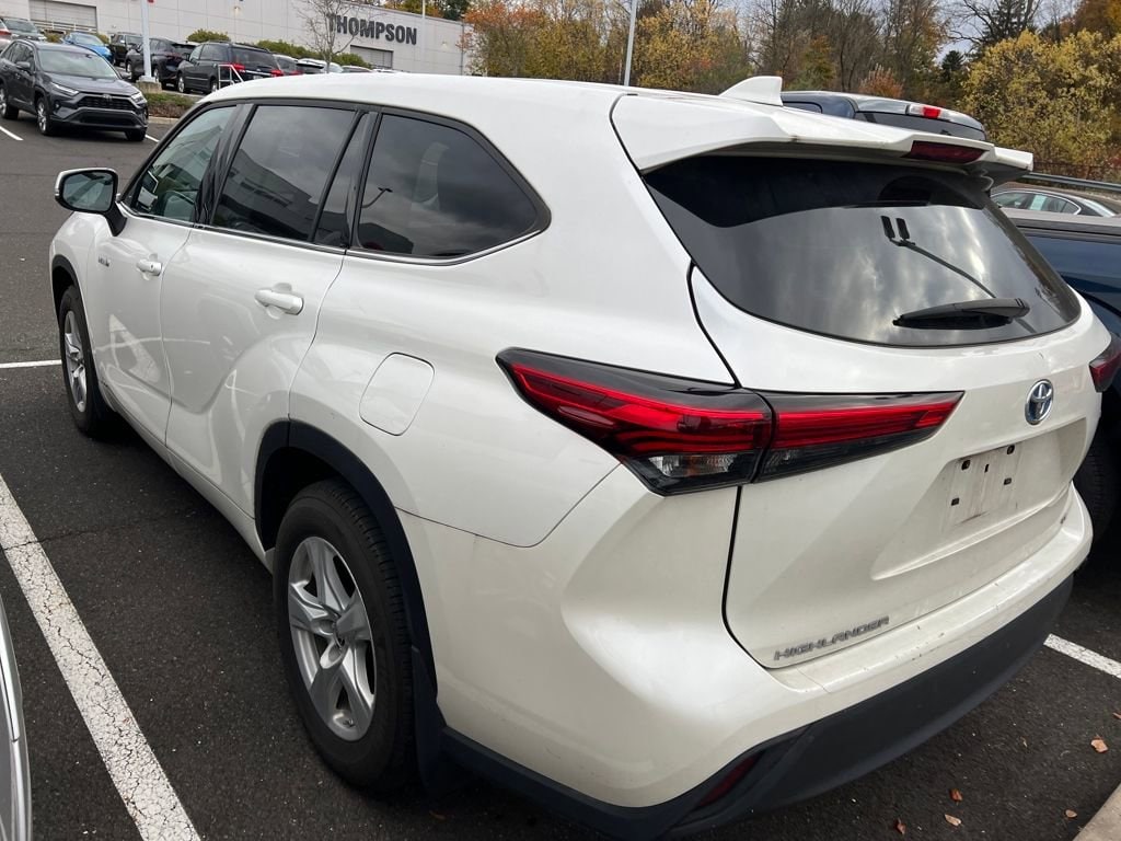 Used 2020 Toyota Highlander Hybrid LE SUV