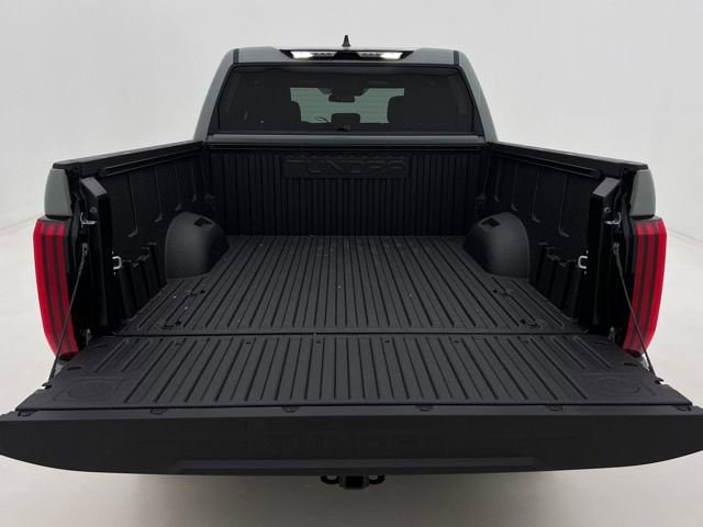 2026 Toyota Tundra SR5 - Photo 7