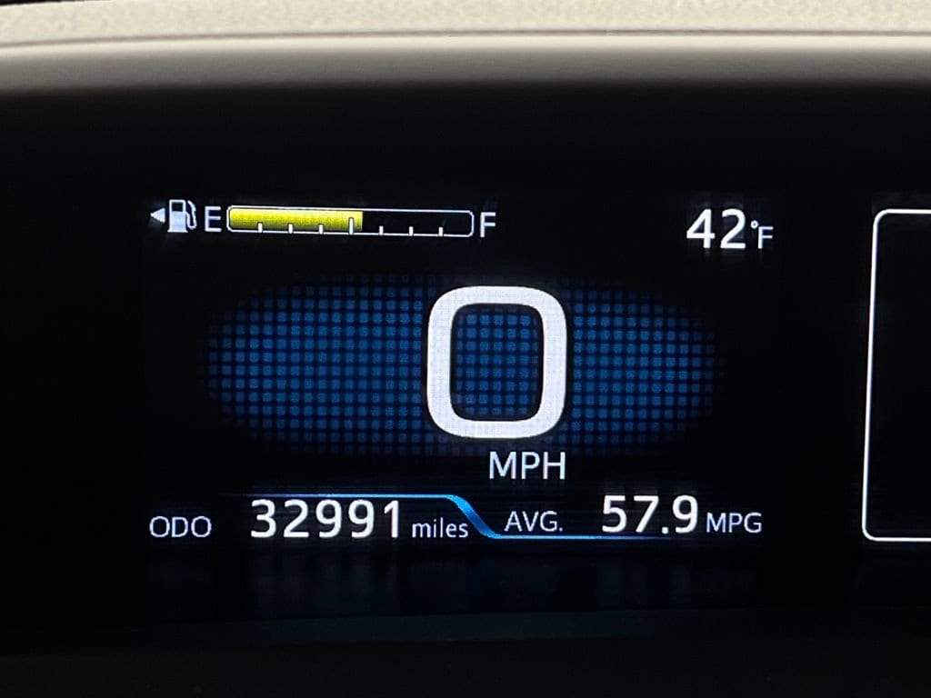 2022 Toyota Prius Prime XLE - Photo 17