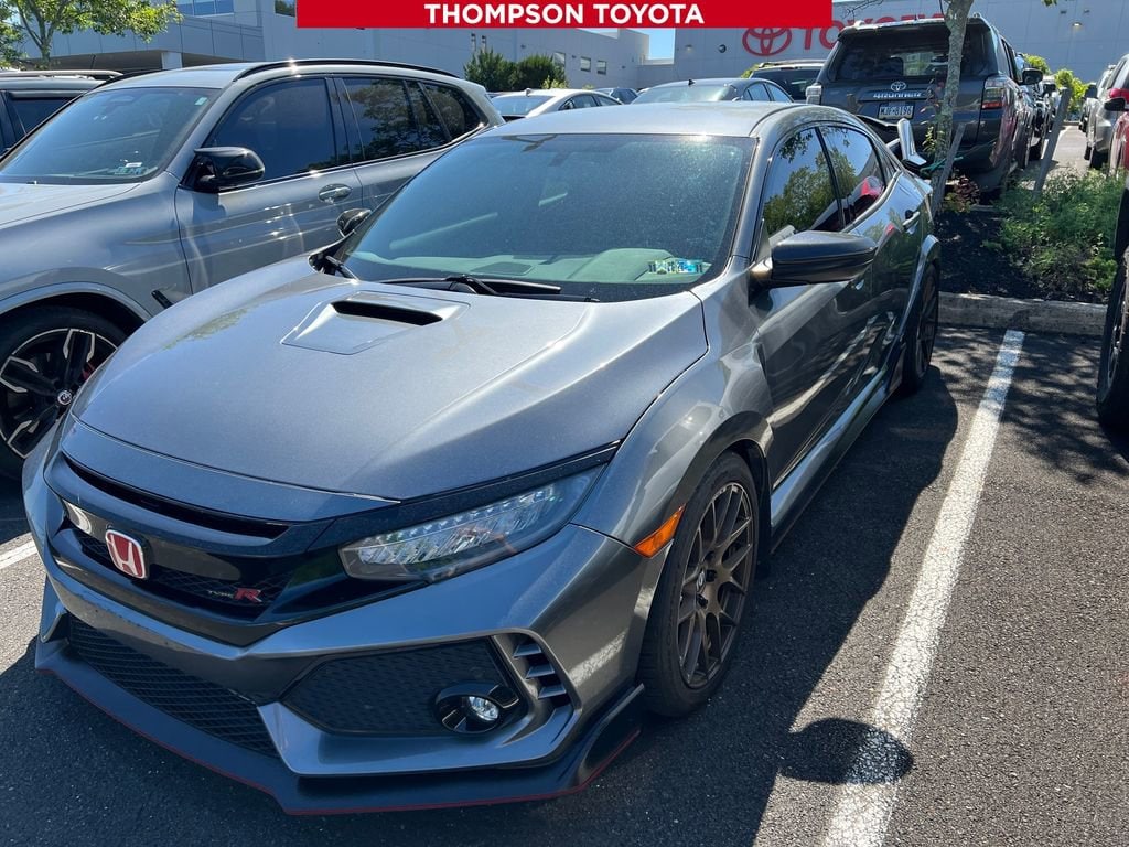 2018 Honda Civic Type-R Touring's photo