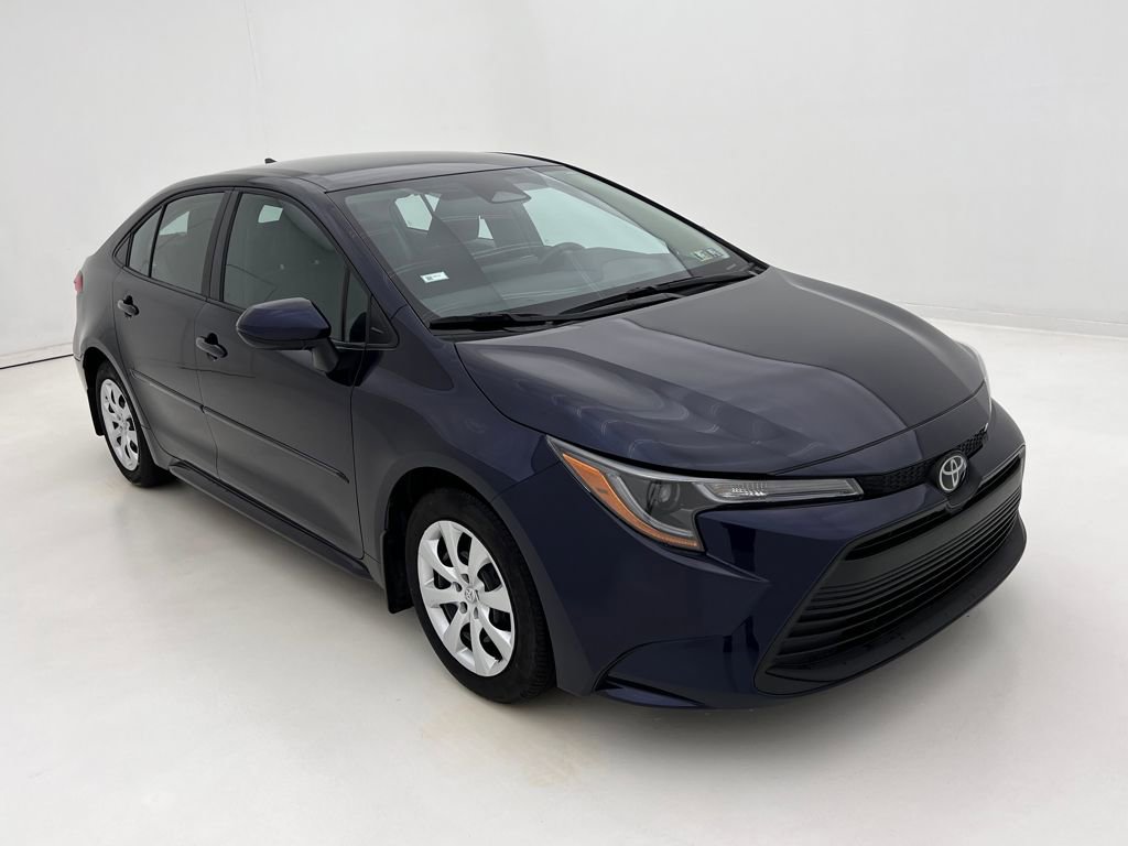 2024 Toyota Corolla LE photo 2