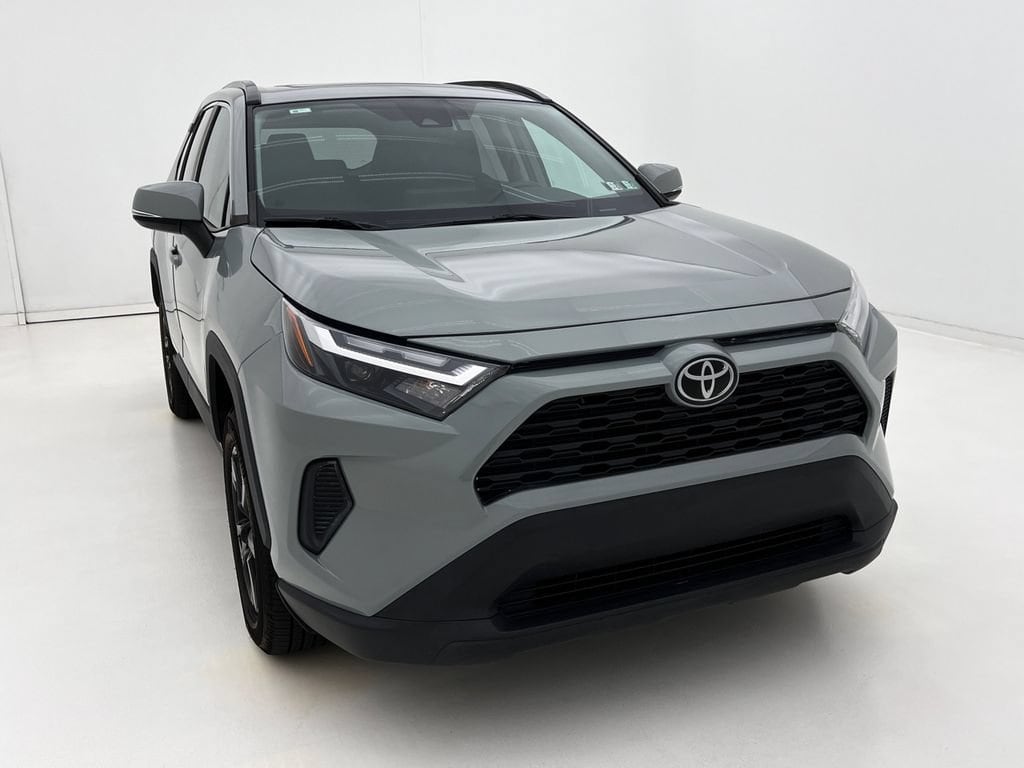 Used 2022 Toyota RAV4 XLE SUV