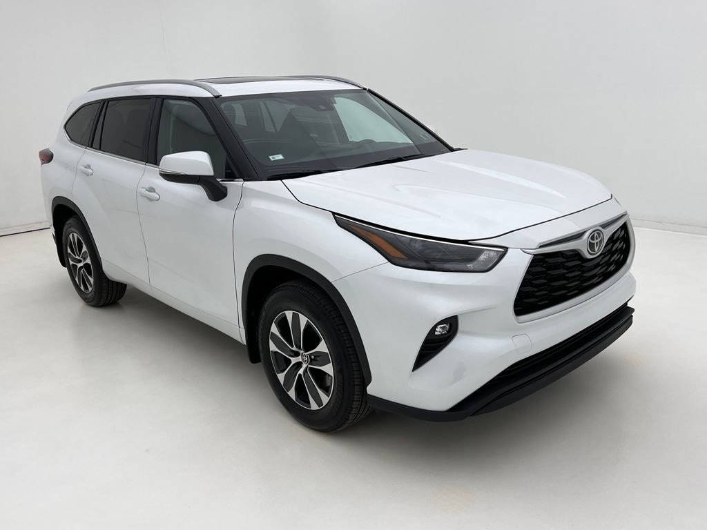 Used 2026 Toyota Highlander XLE SUV