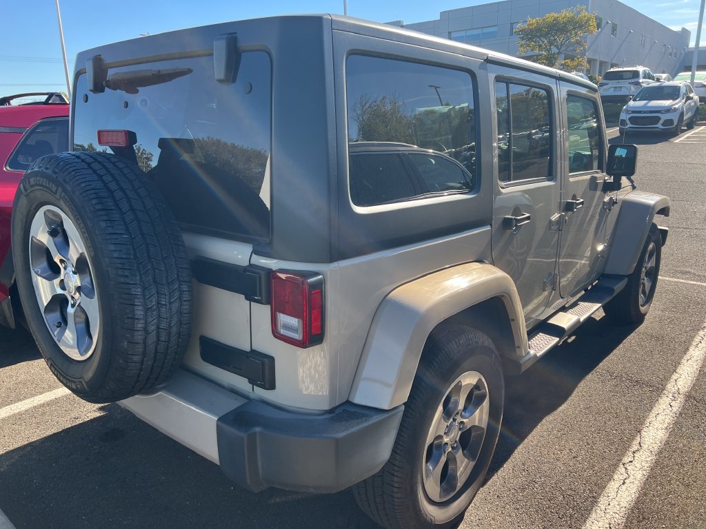 Used 2016 Jeep Wrangler JK Unlimited Unlimited Sahara SUV