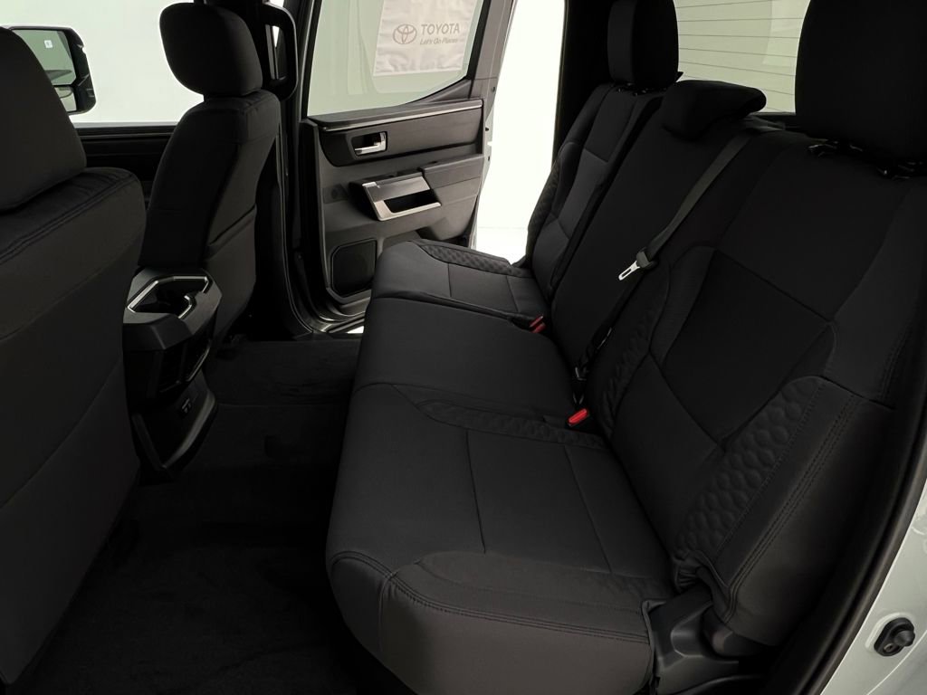 2026 Toyota Tundra SR5 - Photo 10