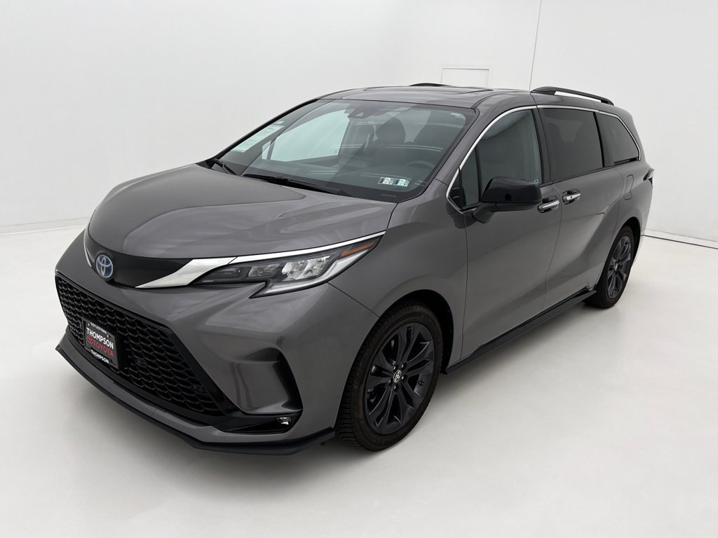 Used 2022 Toyota Sienna XSE Van Passenger Van