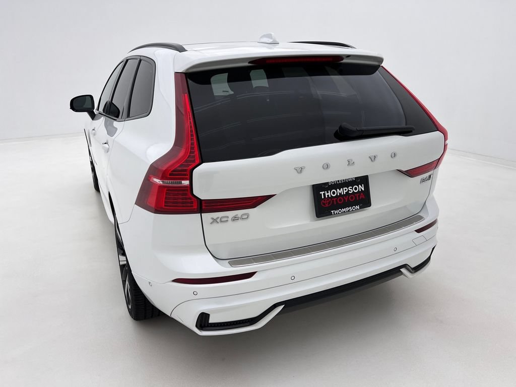 2023 Volvo XC60 Ultimate - Photo 8