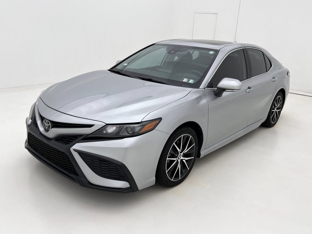 Used 2024 Toyota Camry SE Sedan