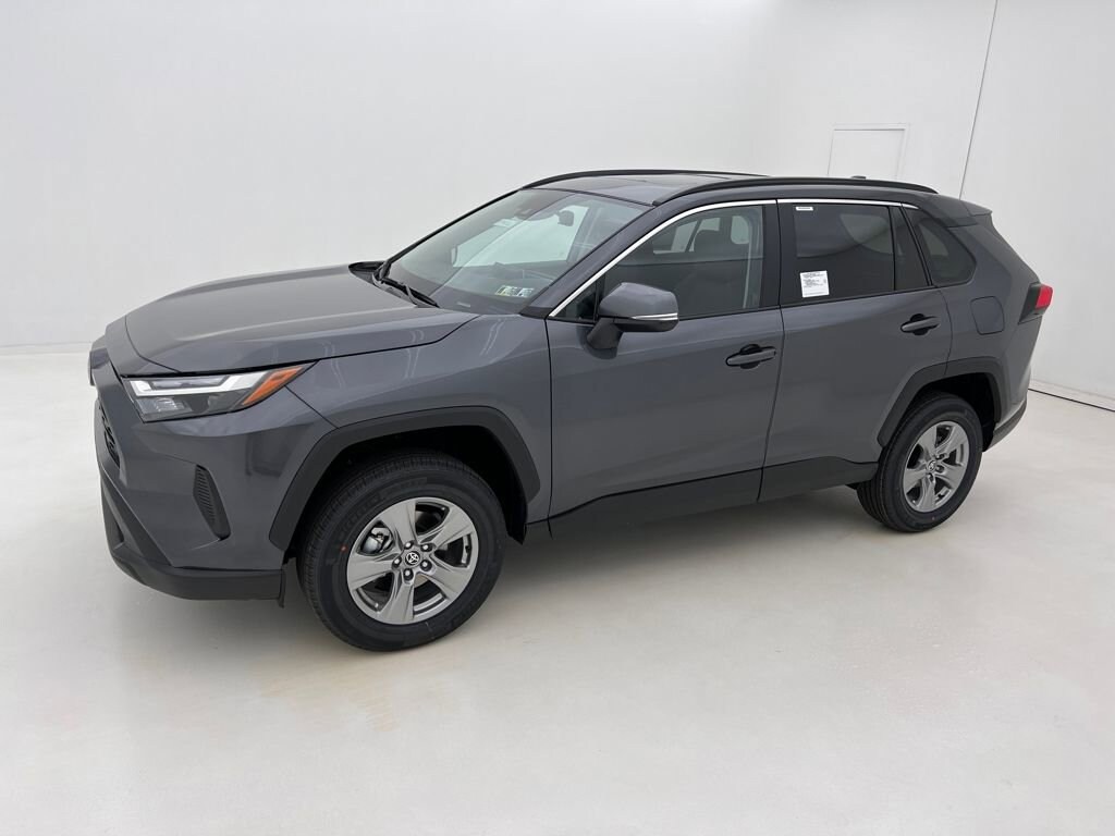 New 2025 Toyota RAV4 XLE XLE AWD SUV