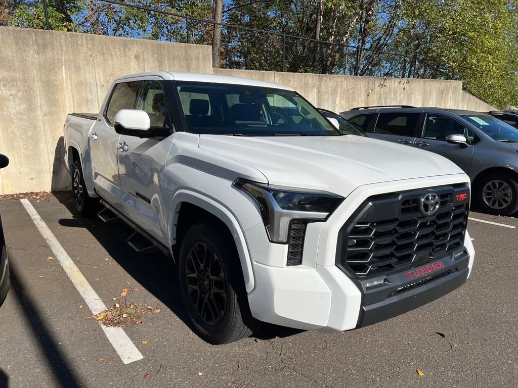 2023 Toyota Tundra SR5 photo 2