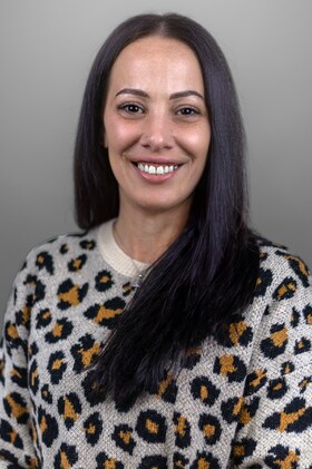 Staff member Rachel Hartman from ID_3dde66