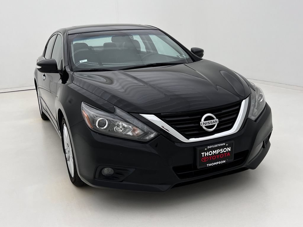 Used 2017 Nissan Altima 3.5 SL Sedan