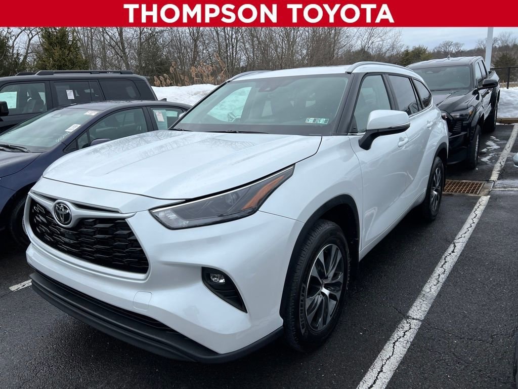 2026 Toyota Highlander SUV 