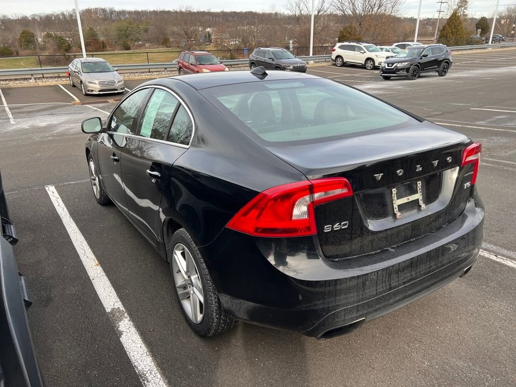 Used 2014 Volvo S60 T5 Sedan