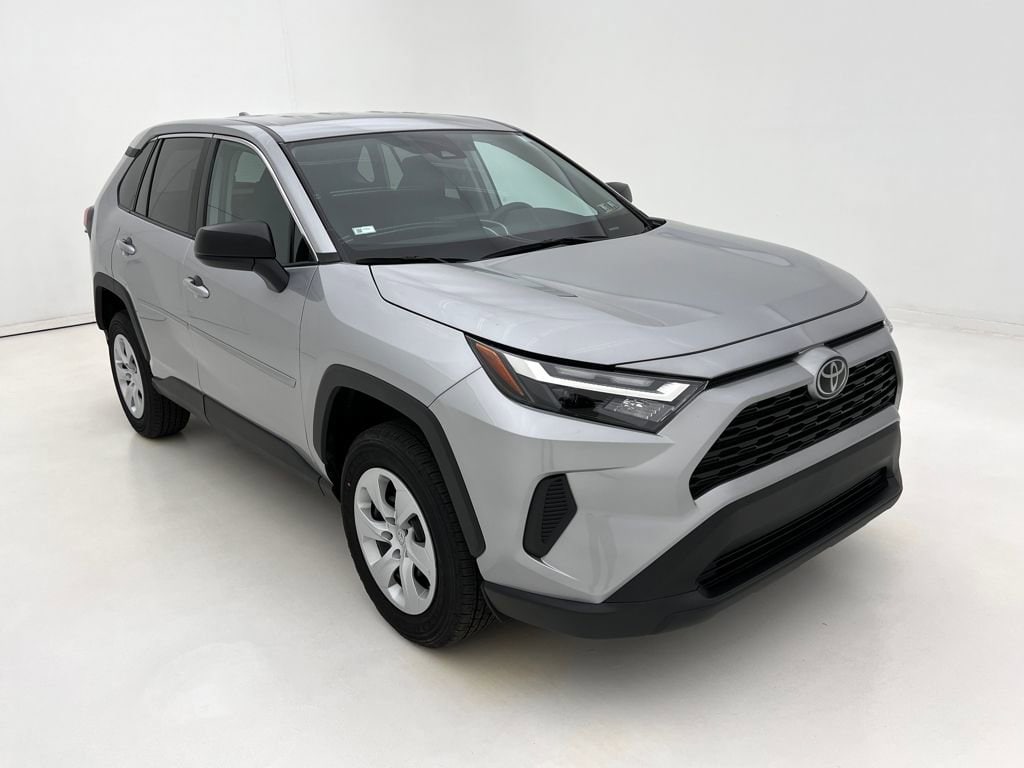 Used 2024 Toyota RAV4 LE with VIN 2T3F1RFV9RW470163 for sale in Kansas City