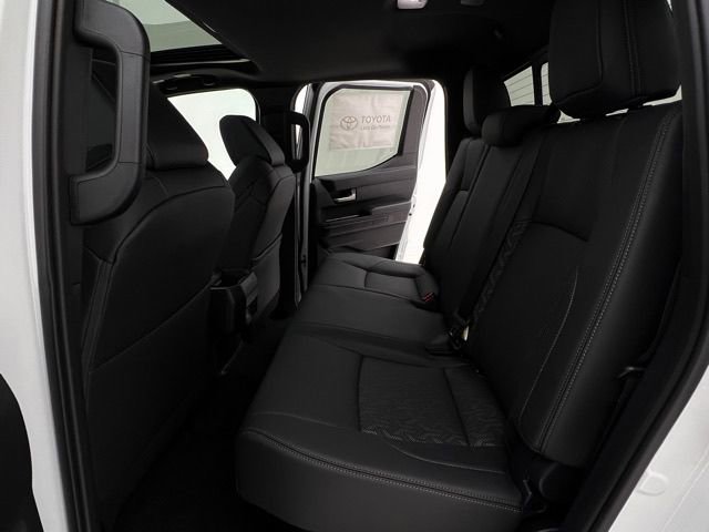 2026 Toyota Tacoma Limited - Photo 10