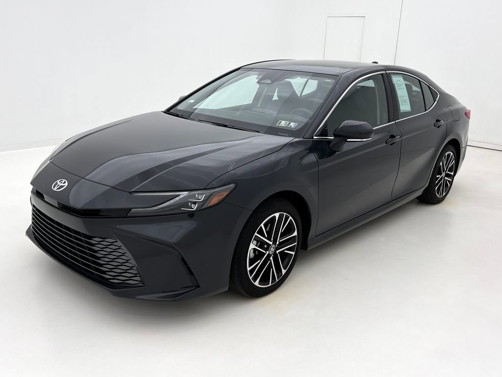 Used 2025 Toyota Camry XLE Sedan