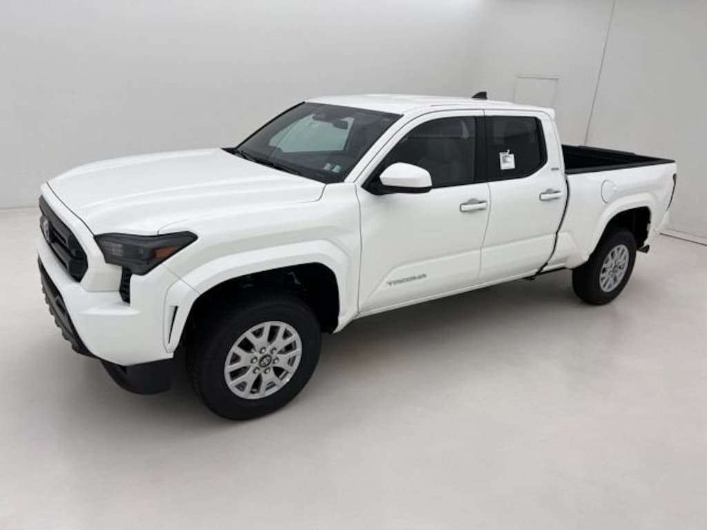 New 2026 Toyota Tacoma SR5 4X2 DBL CAB LONG BED