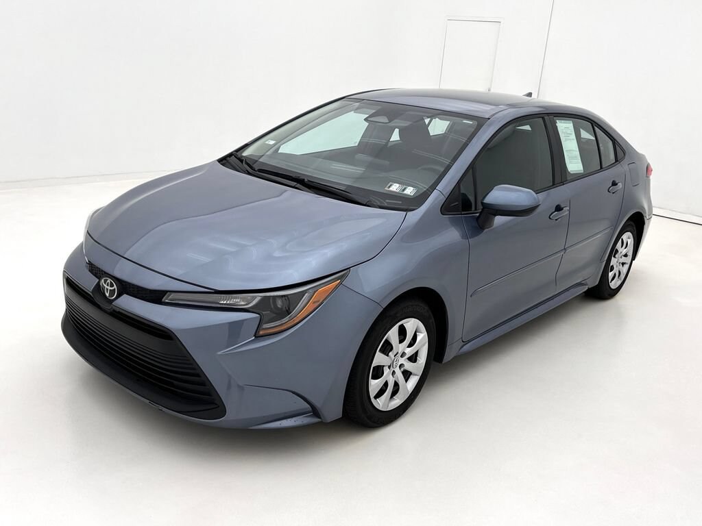 Used 2025 Toyota Corolla LE Sedan