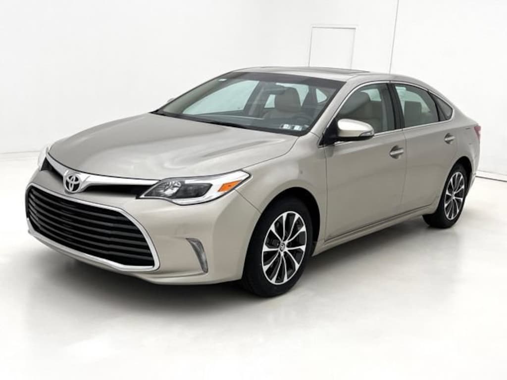 Used 2016 Toyota Avalon XLE Premium Sedan