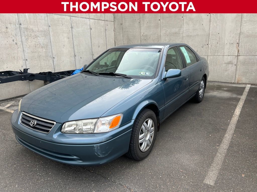 2000 Toyota Camry LE's photo