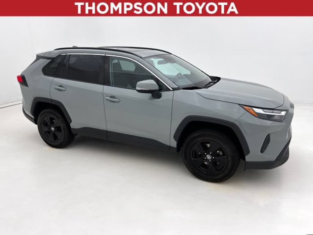 Used 2022 Toyota RAV4 XLE SUV