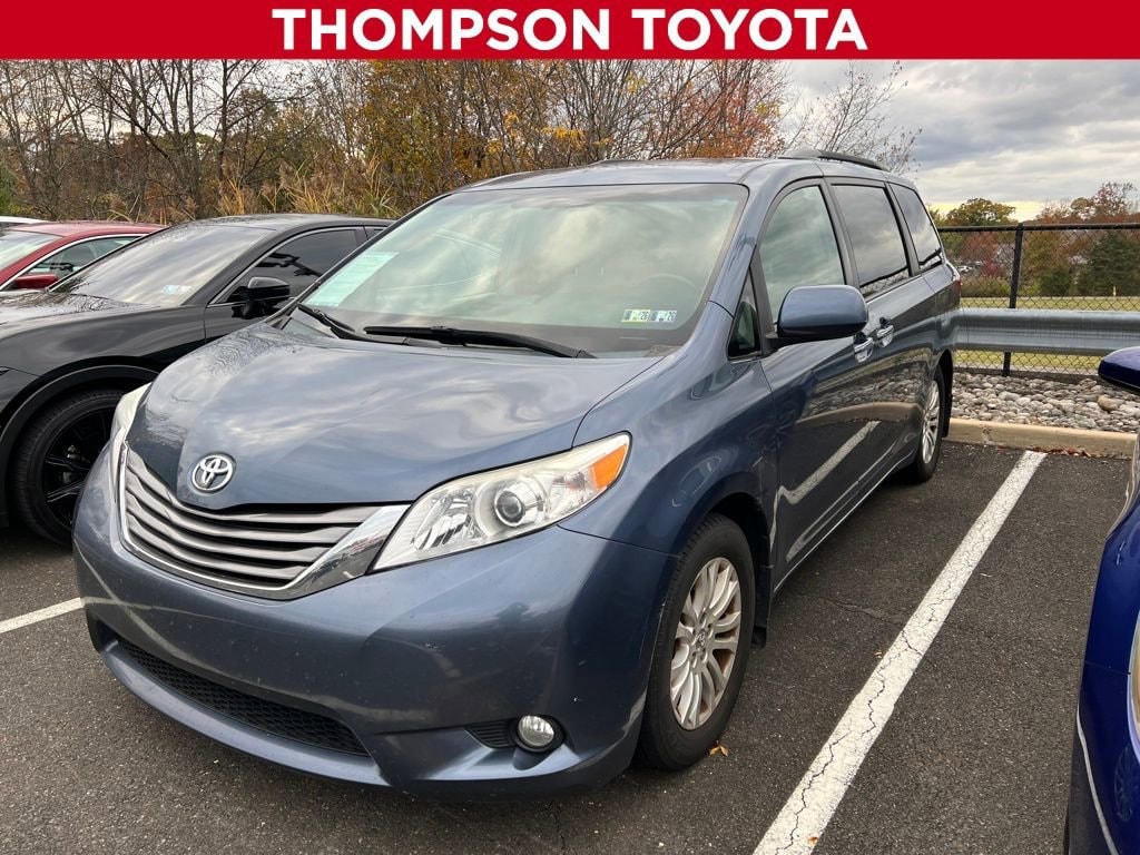 Used 2015 Toyota Sienna XLE Van