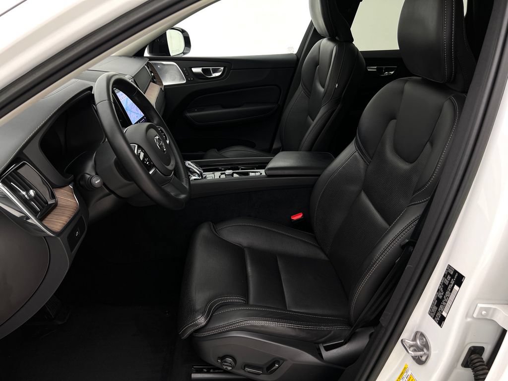 2023 Volvo XC60 Ultimate - Photo 11