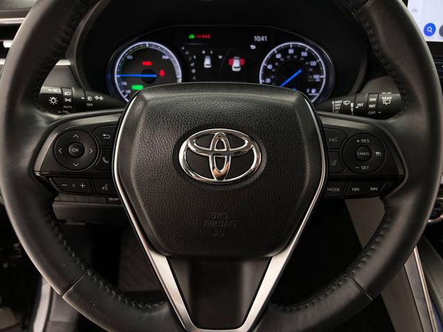 2024 Toyota Venza XLE - Photo 16