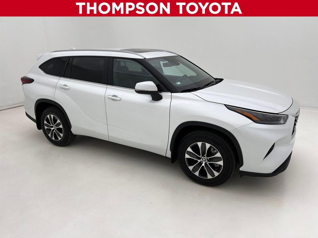 2026 Toyota Highlander SUV 