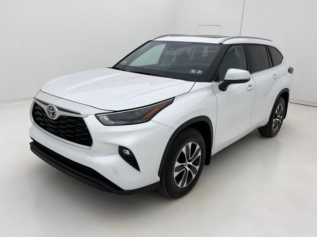 Used 2026 Toyota Highlander XLE SUV