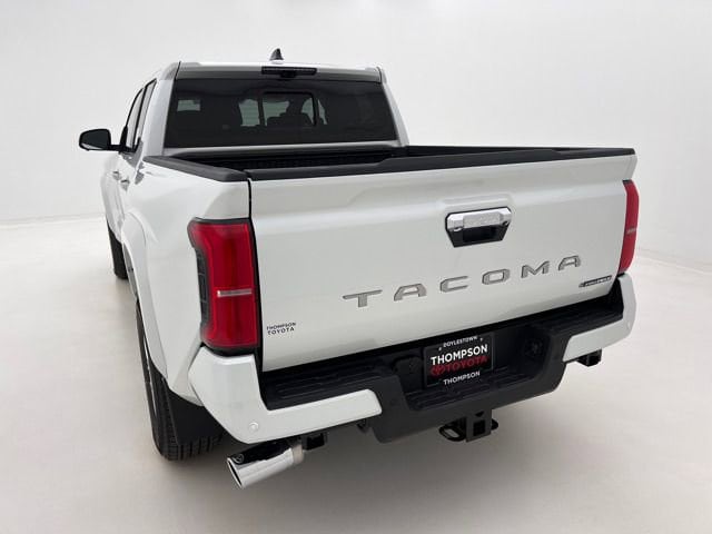 2026 Toyota Tacoma Limited - Photo 6