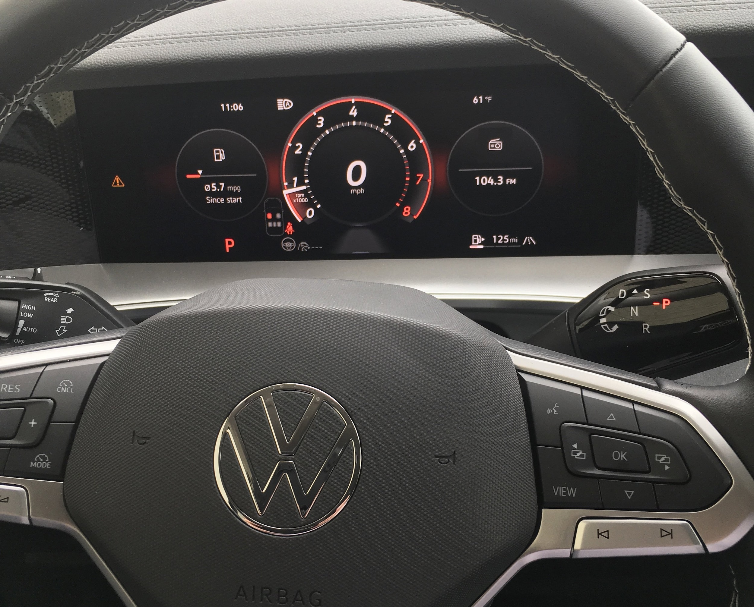 2026 Volkswagen Tiguan SE - Photo 14
