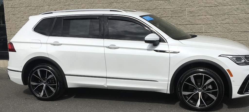 Certified 2023 Volkswagen Tiguan SEL R-Line SUV