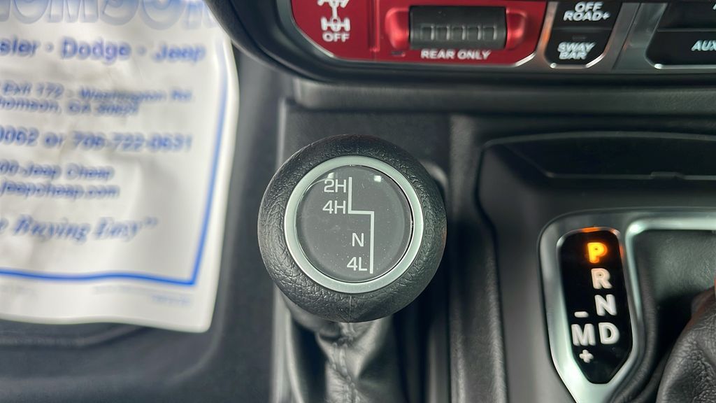 2025 Jeep Wrangler 4-Door Rubicon - Photo 22