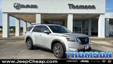 2024 Nissan Pathfinder SV SUV