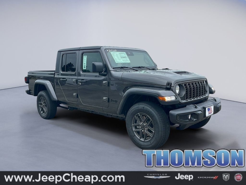 2025 Jeep Gladiator Pickup 