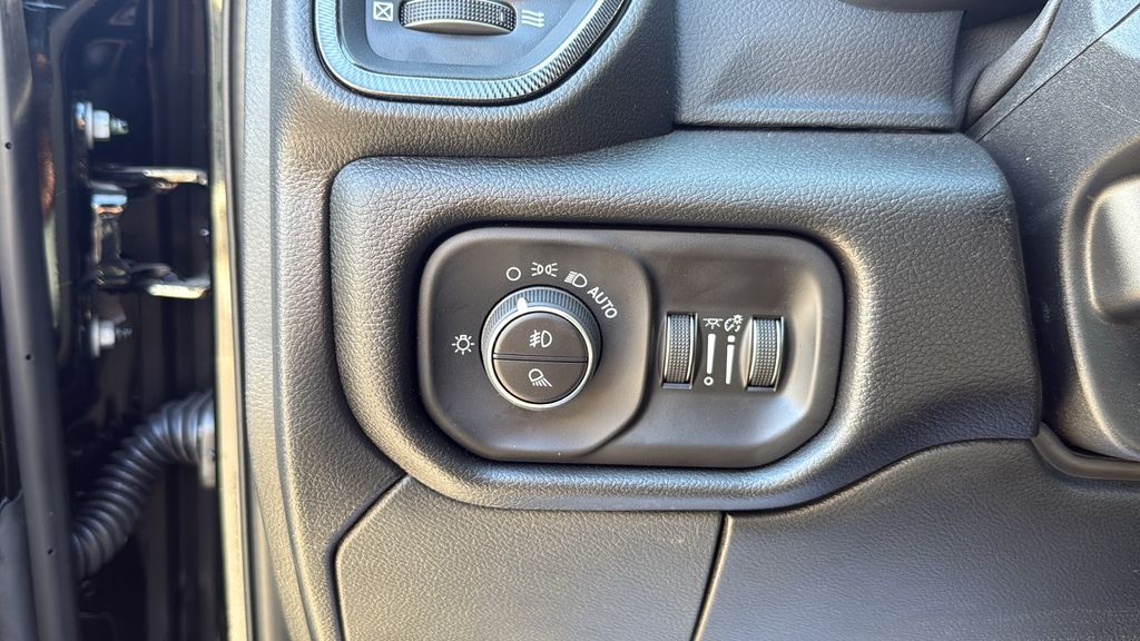 2026 RAM 2500 Power Wagon - Photo 18