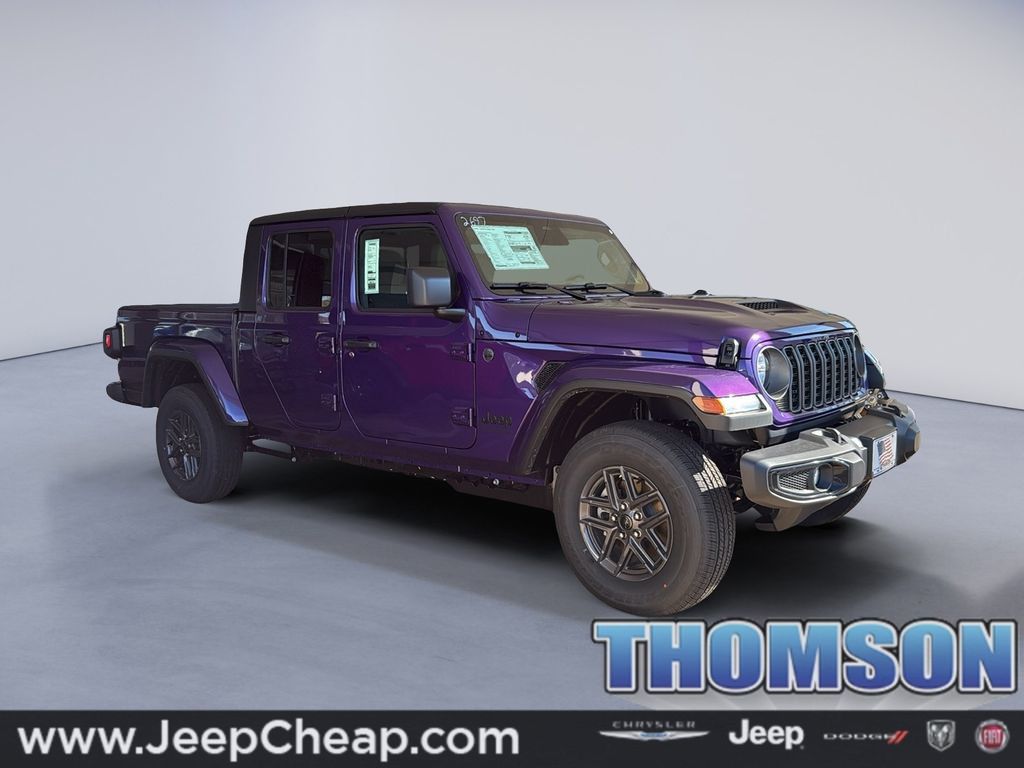 2026 Jeep Gladiator Pickup 