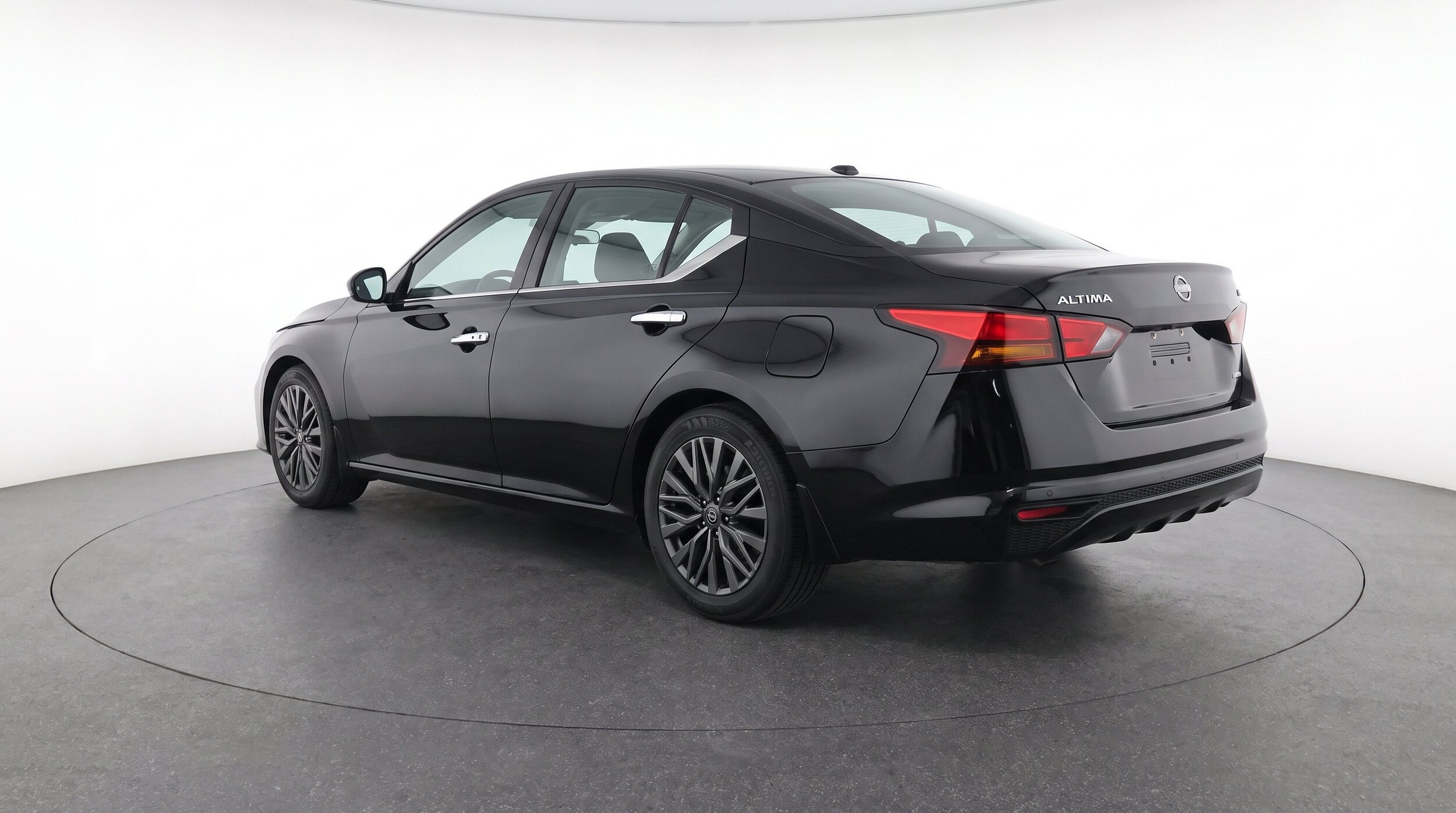Thumbnail: 2025 Nissan Altima - 6