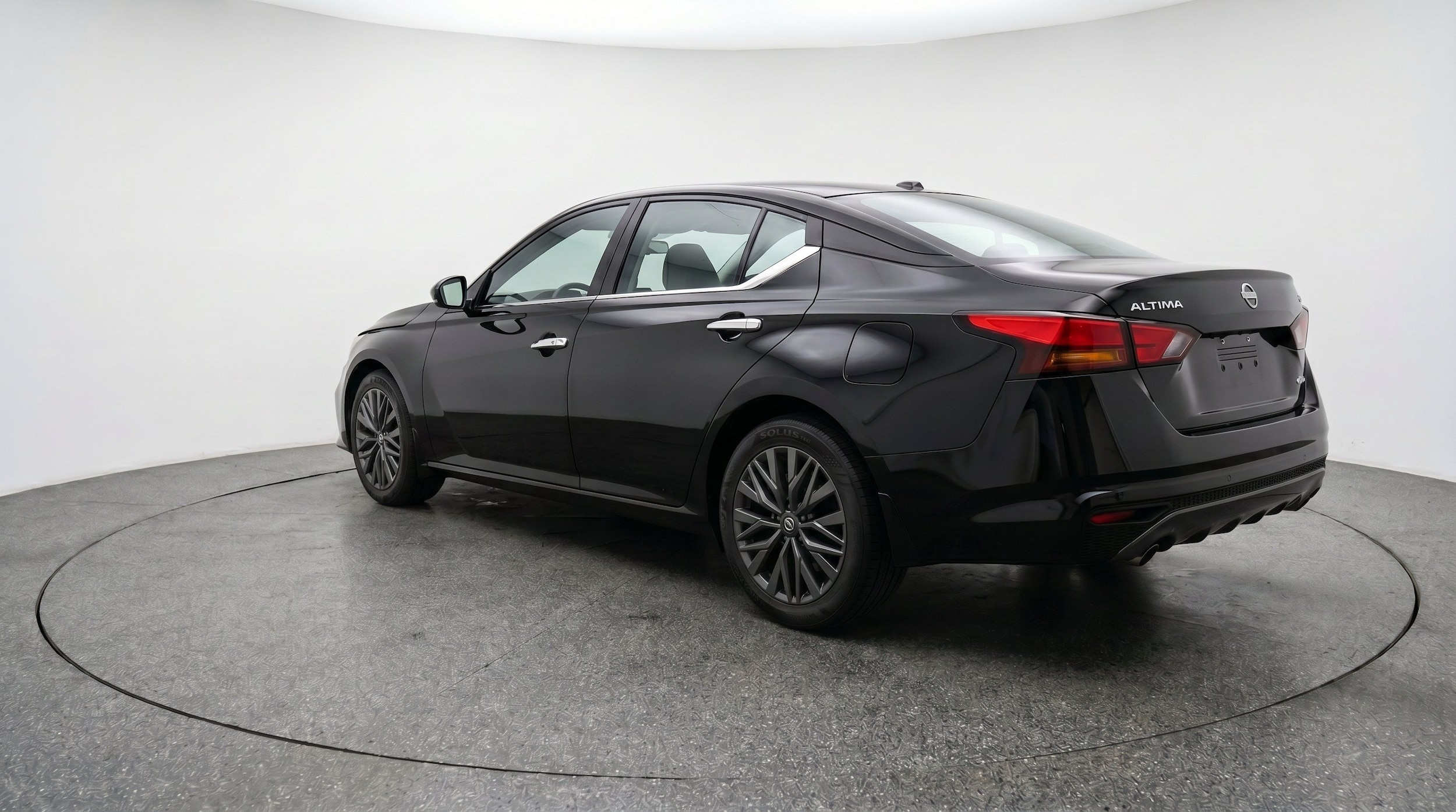 Thumbnail: 2025 Nissan Altima - 6